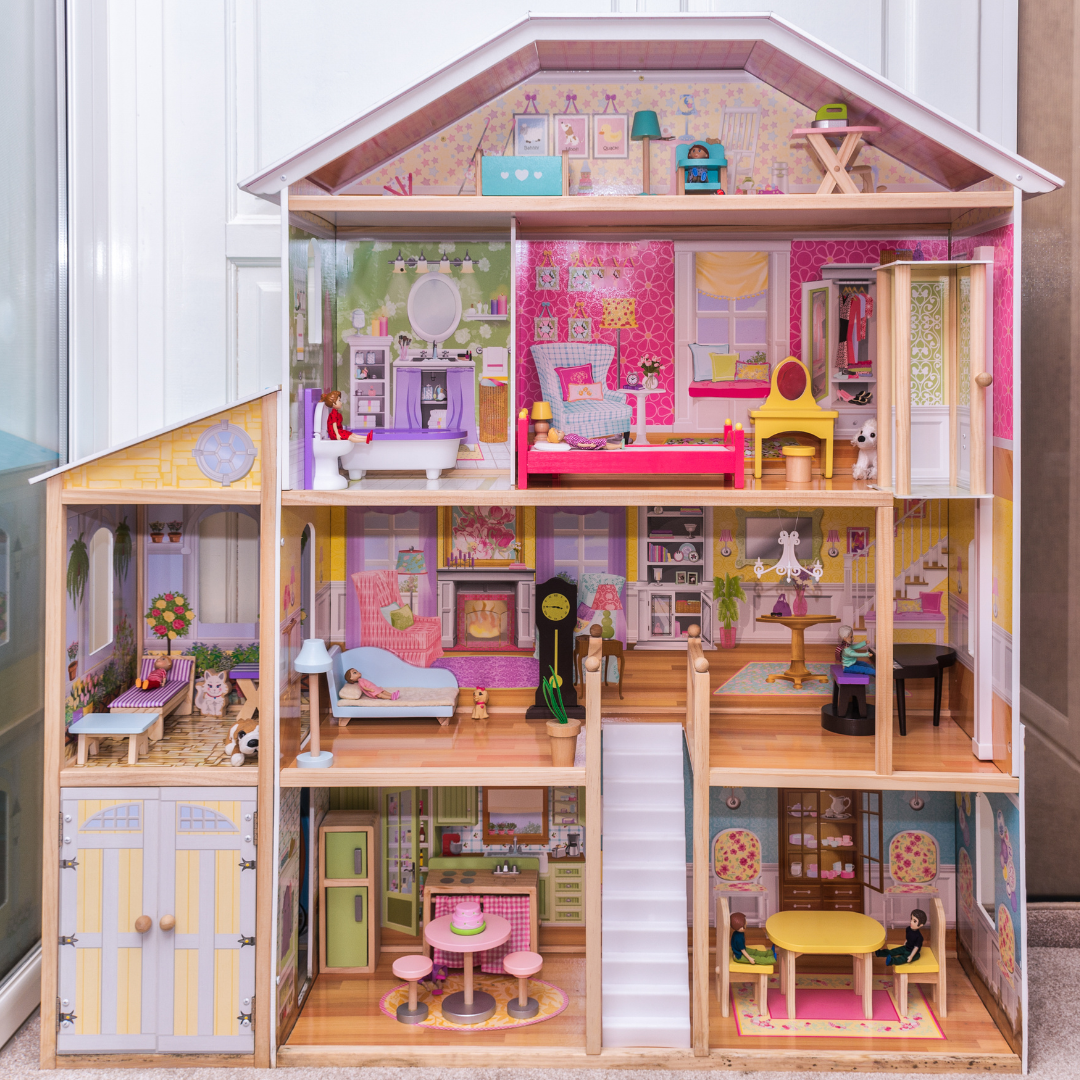 Dolls & Dollhouses